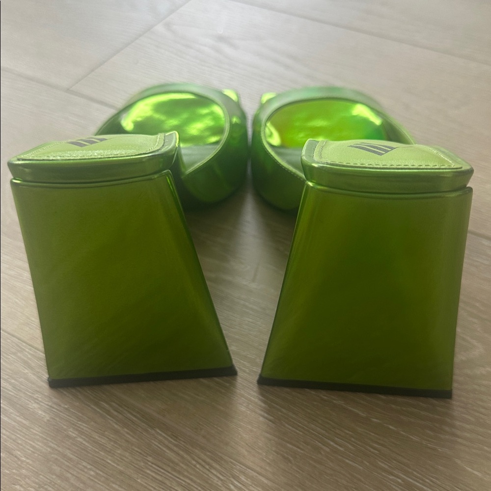 THE ATTICO DEVON HOLLOGRAPHIC GREEN MULE SIZE 38.5 - Picture 6 of 7